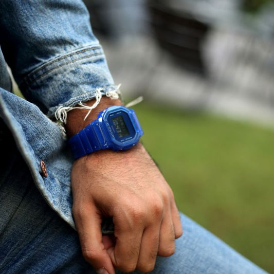 DW-5600SB-2ER hand