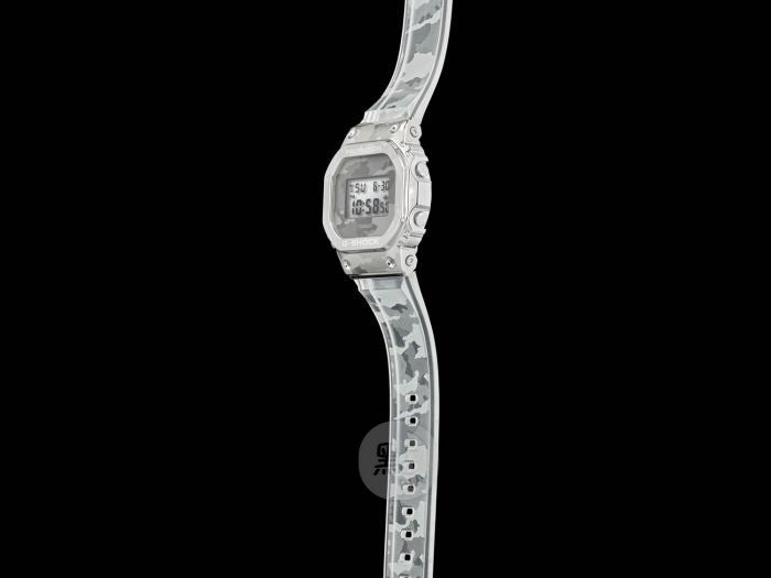 GM-5600SCM-1ER side strap