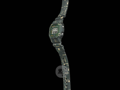 DWE-5600CC-3DR side strap